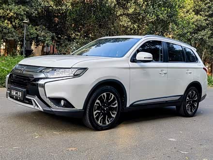 欧蓝德 2019款 2.0L 两驱畅享版 5座 国VI