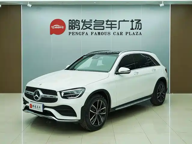 MERCEDES-BENZ GLC