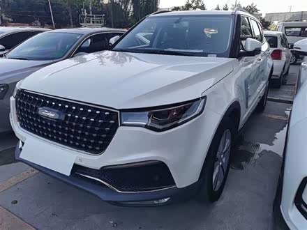 众泰T700 2017款 1.8T 双离合尊享型