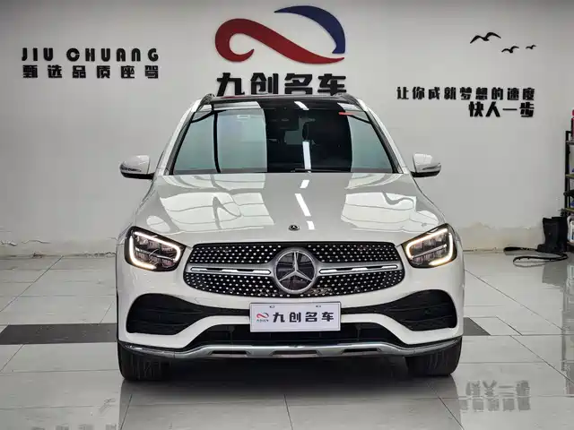 MERCEDES-BENZ  GLC