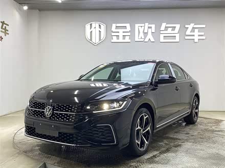 帕萨特 2024款 330TSI 星空精英版