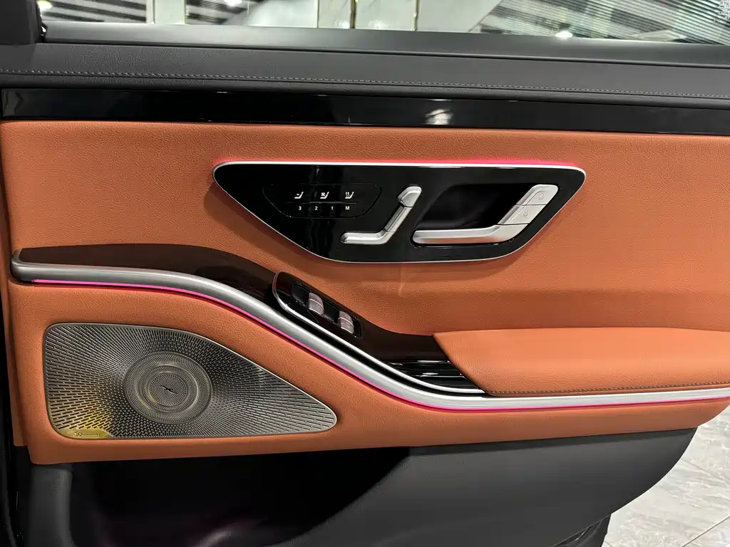 MERCEDES-BENZ S CLASS