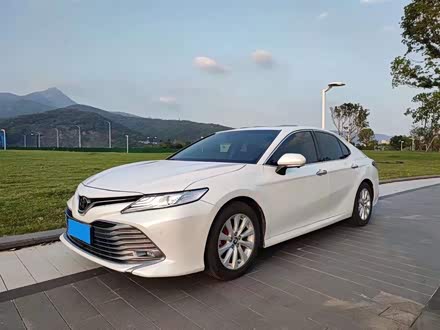 凯美瑞 2018款 2.0G 豪华版