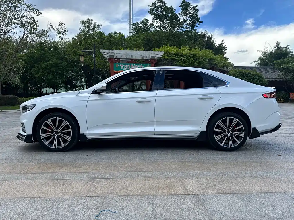 GEELY AUTOMOBILE XINGRUI