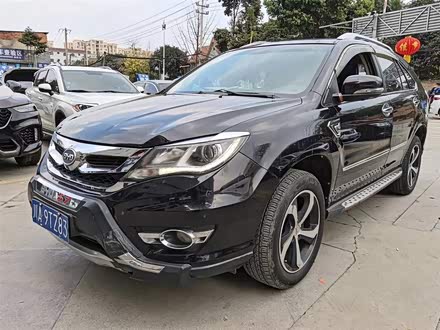 比亚迪S7 2015款 2.0T 升级版 自动尊贵型