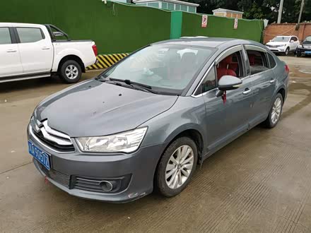 世嘉 2012款 三厢 1.6L 手动品尚型