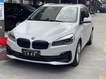 宝马2系旅行车 2018款 218i 领先型