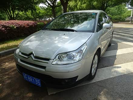 凯旋 2006款 2.0L 自动旗舰型
