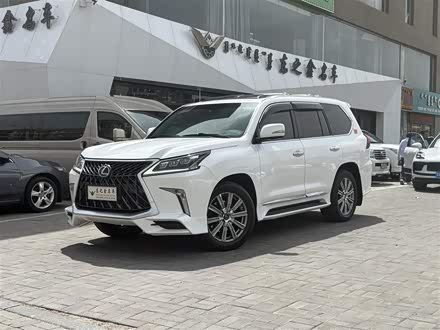 雷克萨斯LX 2016款 570 动感豪华版
