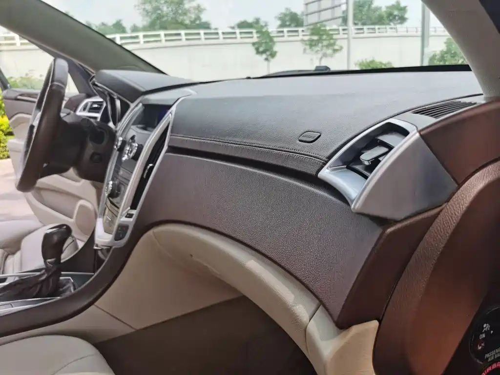Cadillac SRX 3.0L Luxury Type, фото 23