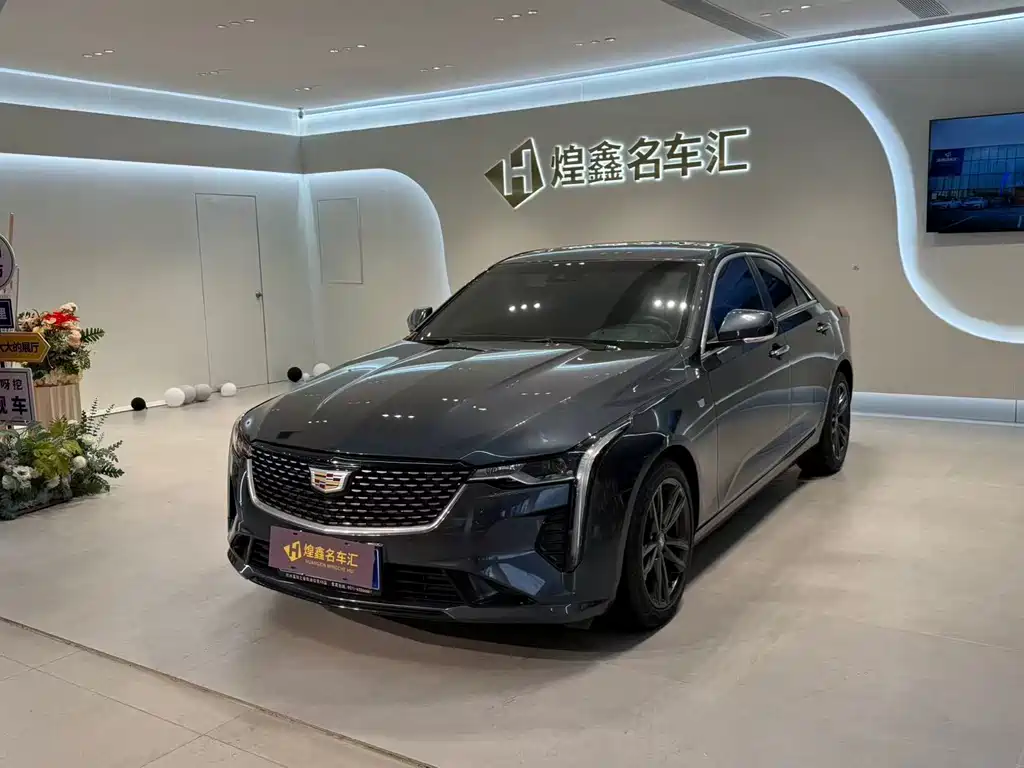CADILLAC CT4