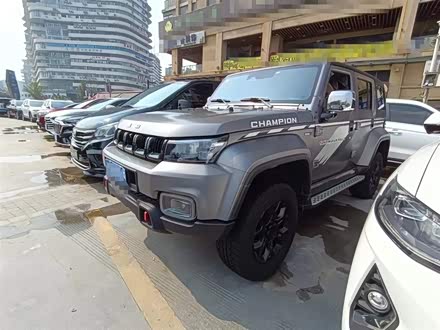 北京BJ40 2021款 2.0T 自动四驱环塔冠军版