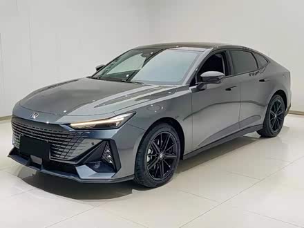 长安UNI-V 智电iDD 2023款 智电iDD 1.5T 113km智酷型