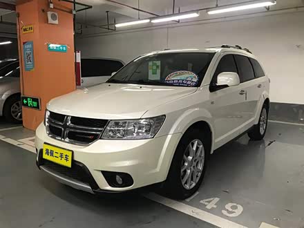 酷威 2016款 2.4L 两驱旅行版