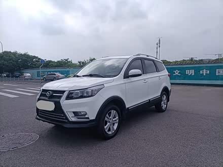 北汽幻速S3 2016款 S3L 1.5L 手动尊享型