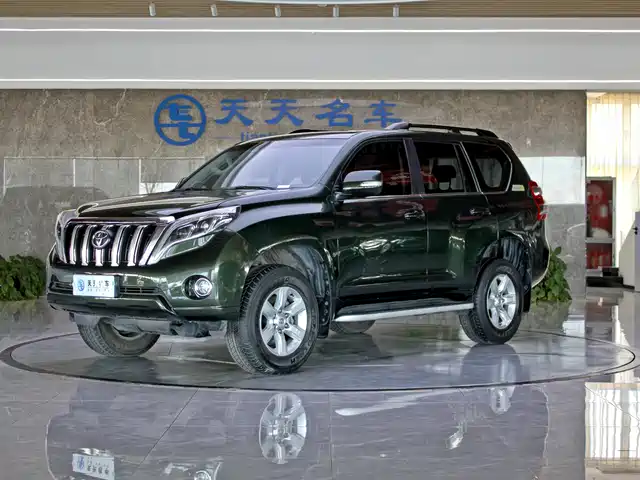 TOYOTA PRADO 2017