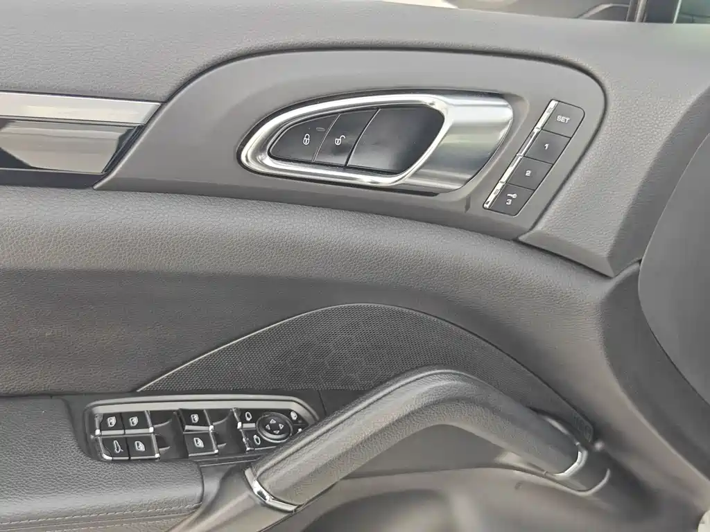 Porsche Cayenne — фотографии объявления, Фото 15
