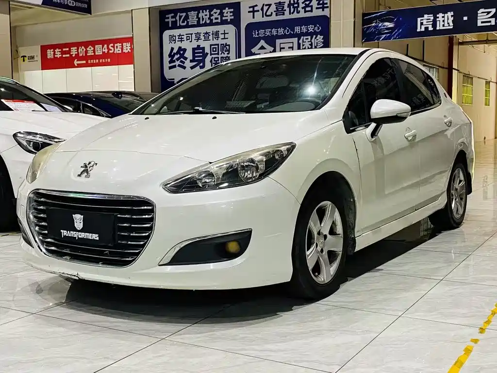 Peugeot 308 2014
