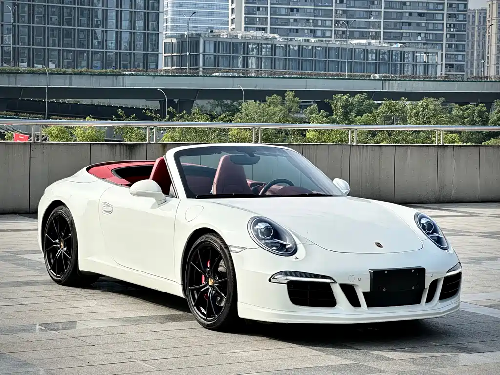 Porsche 911 2012 Carrera S Cabriolet 3.8L