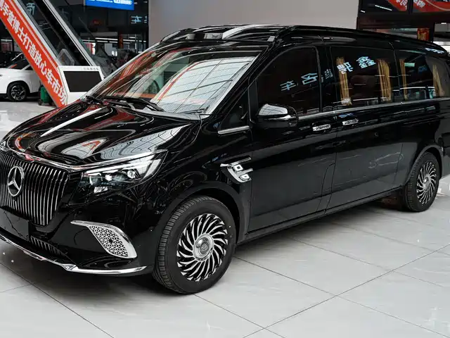 MERCEDES-BENZ VITO 2025