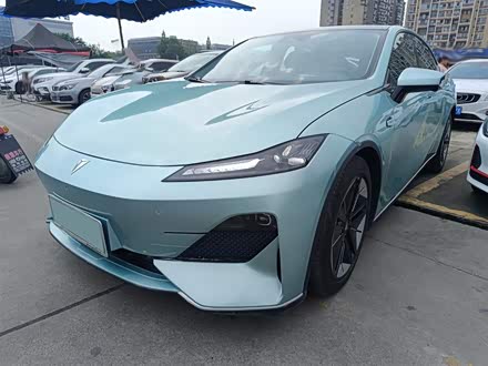 深蓝SL03 2022款 1.5L 1200增程版