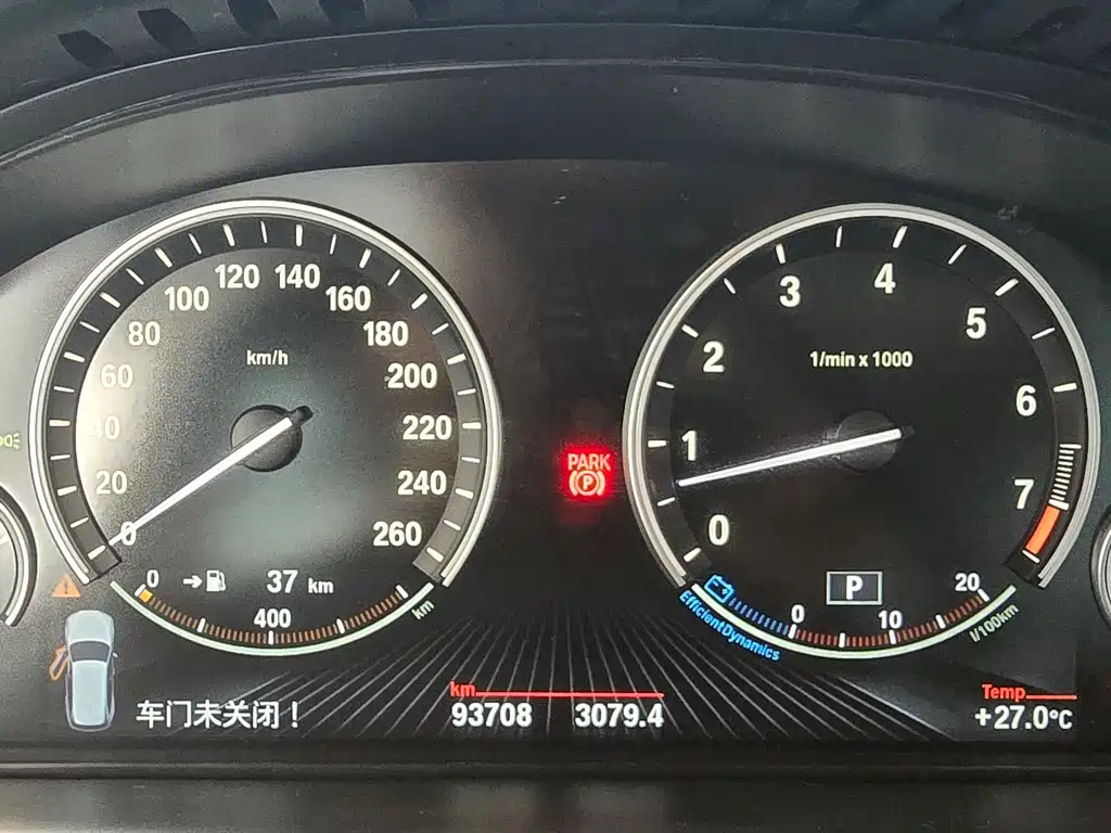 BMW  X5