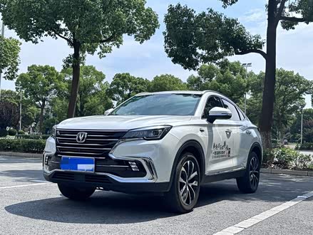 长安CS85 COUPE 2019款 1.5T DCT品版 国VI