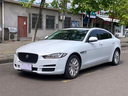 捷豹XEL 2019款 2.0T 200PS 精英版