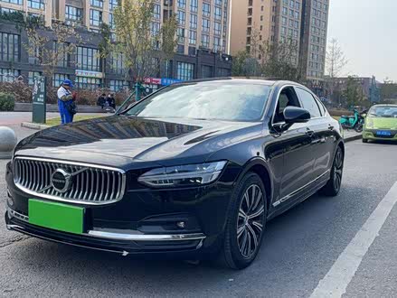 沃尔沃S90 2021款 B5 智逸豪华版