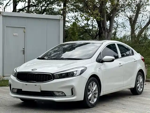 KIA  K3 2018
