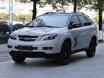比亚迪S6 2012款 2.0L 手动尊贵型