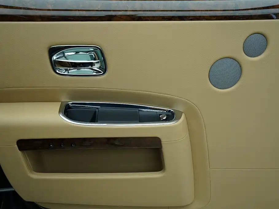 Rolls-Royce Ghost — фотографии объявления, Фото 19