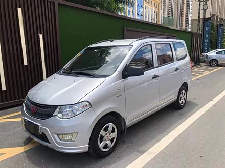 五菱宏光 2016款 1.5L 改款S舒适型
