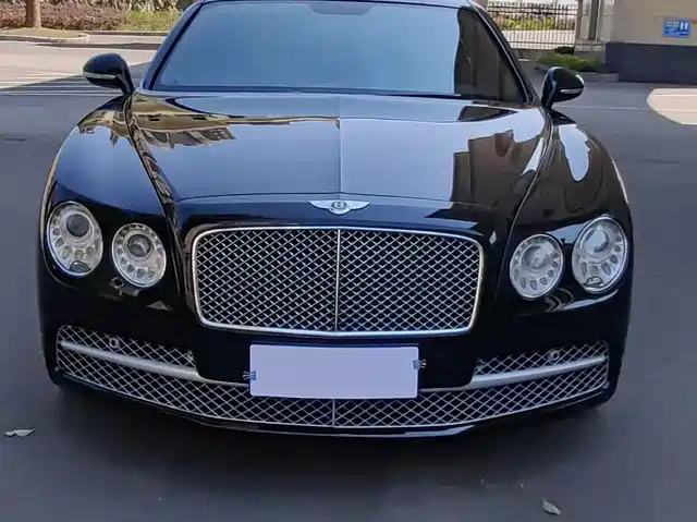 BENTLEY FLYING 2016