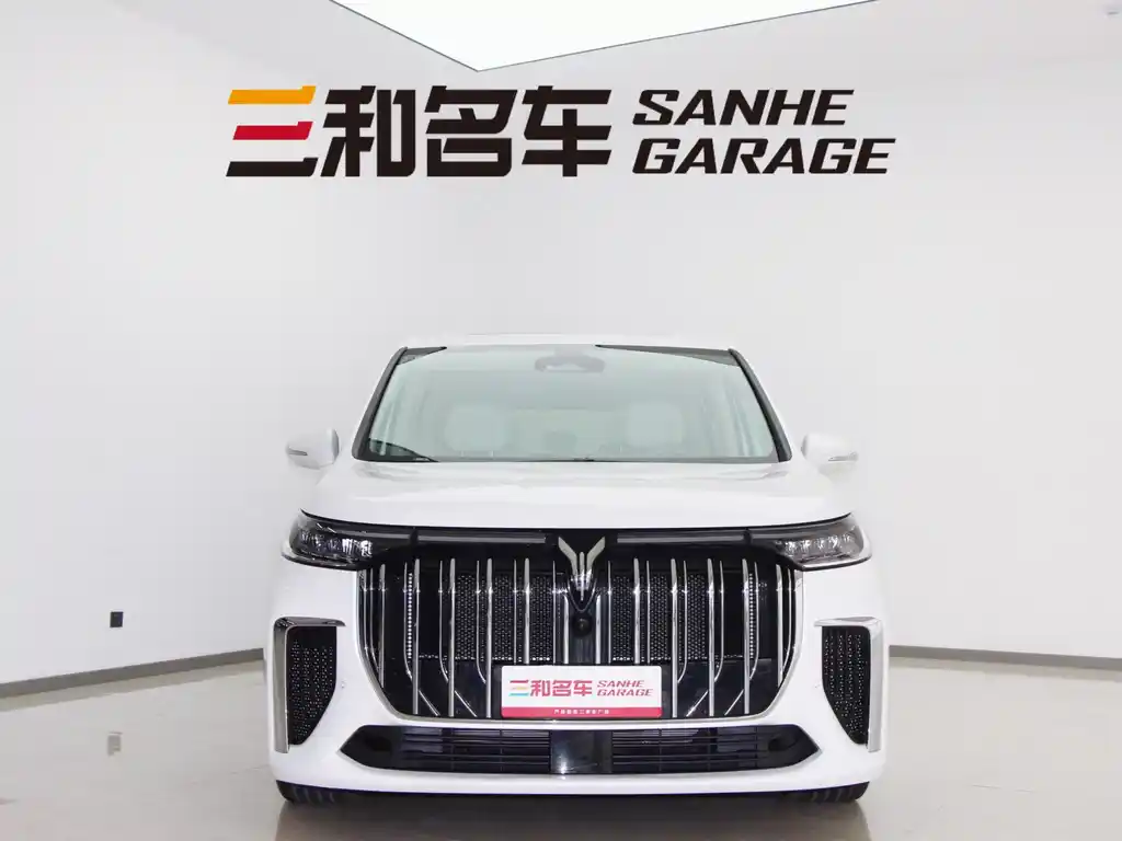 LANTU AUTOMOBILE LANTU DREAMER