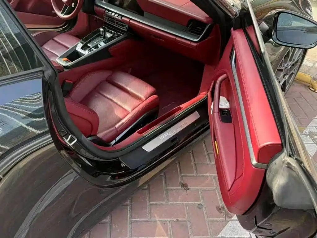 Porsche 911 2020 Carrera 3.0T