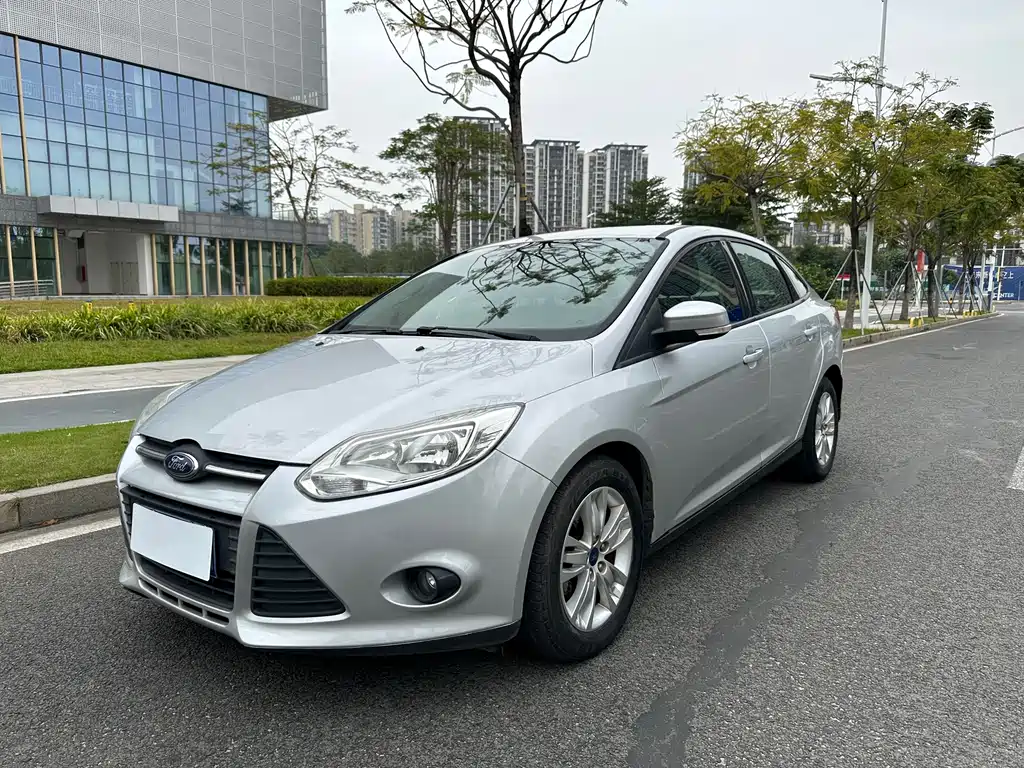 Ford Focus 2012 1.6L AT Comfort