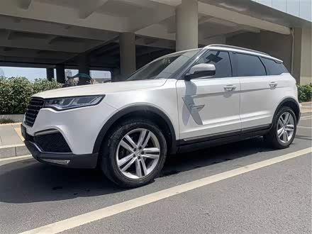 众泰T700 2017款 1.8T 双离合尊享型