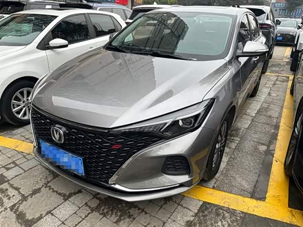 逸动 2020款 PLUS 蓝鲸NE 1.4T GDI DCT尊贵型