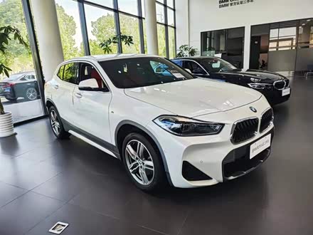 宝马X2 2020款 sDrive25i 领先型M越野套装