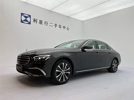 奔驰E级新能源 2022款 E 350 e L 插电式混合动力轿车
