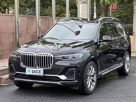 宝马X7 2022款 xDrive40i 尊享型豪华套装