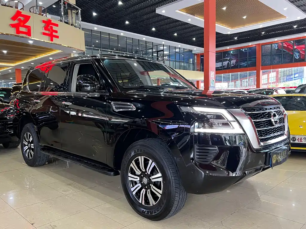 Nissan Patrol 2020 4.0L AT