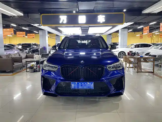 BMW  X5