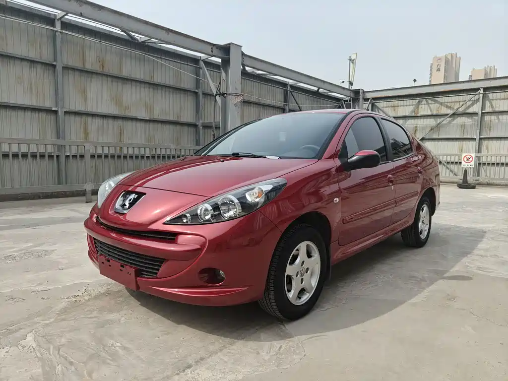 Peugeot 207 2014