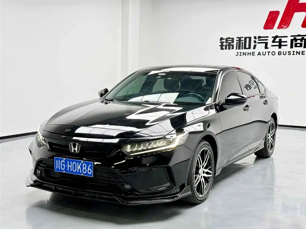 Исパイ 2022 года, версия 260TURBO, изысканное исполнение 16000 km 2023