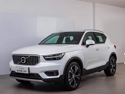 沃尔沃XC40 2020款 T4 四驱智雅豪华版