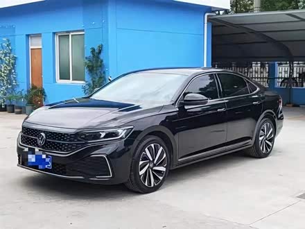 帕萨特 2022款 330TSI 精英版
