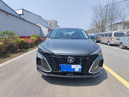 逸动 2021款 PLUS 蓝鲸NE 1.4T GDI DCT尊贵型