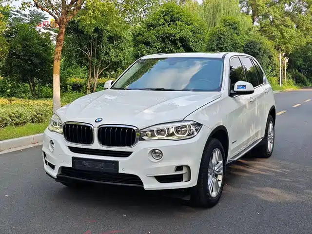 BMW  X5 2016